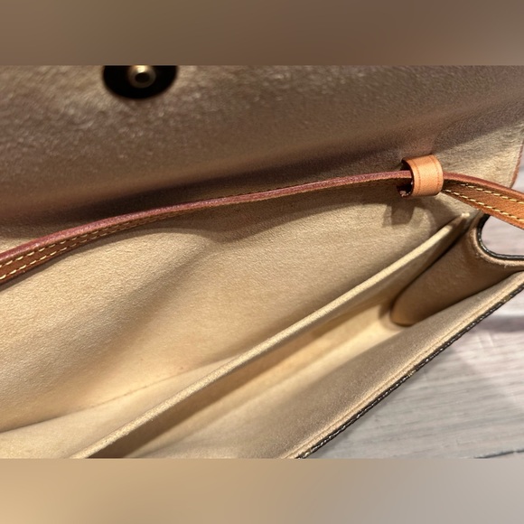 Louis Vuitton Monogram Pochette Twin GM Crossbody Shoulder Bag - Picture 7 of 10